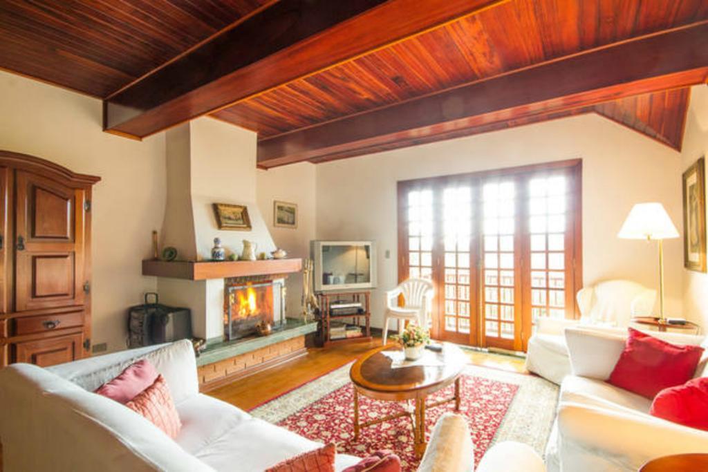 Apartamento Espacoso Vista Montanha Campos do Jordão Екстериор снимка